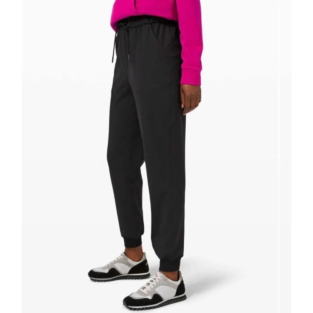 Lululemon Keep Moving Jogger Black Stretchy High Rise Activewear Pants Size 4